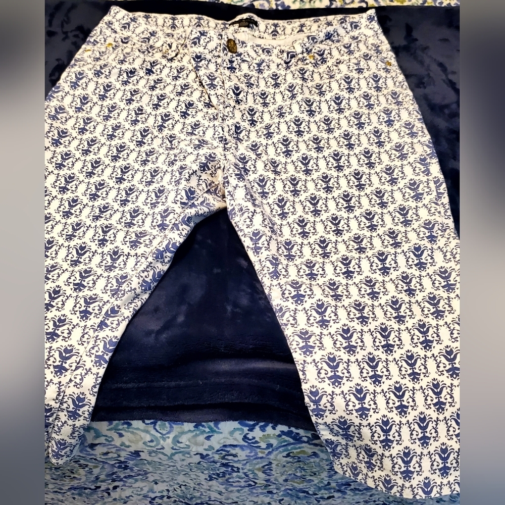Maisonette coupi cropped pant.